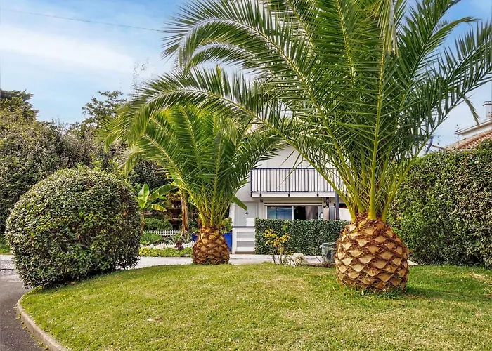 Le Fronton-1 By Interhome *